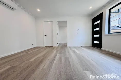 56a Illyria St, Rosemeadow, NSW 2560