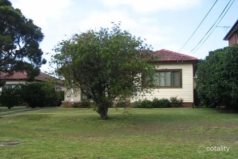 7 Langdale Ave, Revesby, NSW 2212