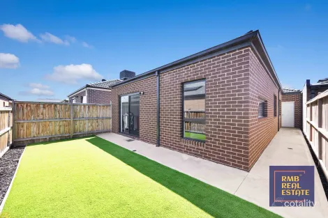 Property photo of 40 Kingdom Boulevard Weir Views VIC 3338