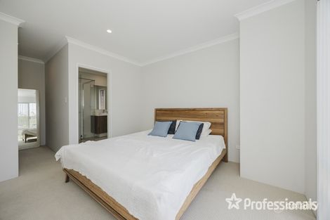 Property photo of 7 Althorpe Grove Eglinton WA 6034