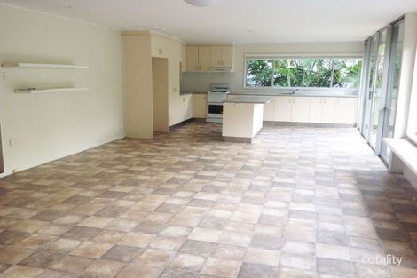 Property photo of 18 Fifth Avenue St Lucia QLD 4067