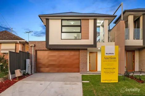 Property photo of 8 Flinders Drive Valley View SA 5093