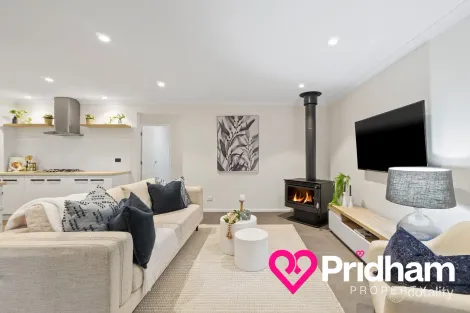 Property photo of 14 Lythrum Street Doreen VIC 3754