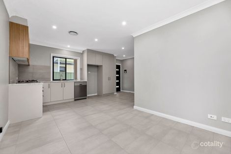 4 Clarke Ave, Hobartville, NSW 2753