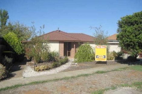 2 Pyke Pl, Kurunjang, VIC 3337