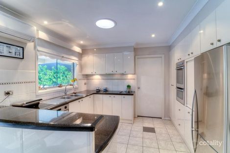Property photo of 21 Lutanda Close Pennant Hills NSW 2120