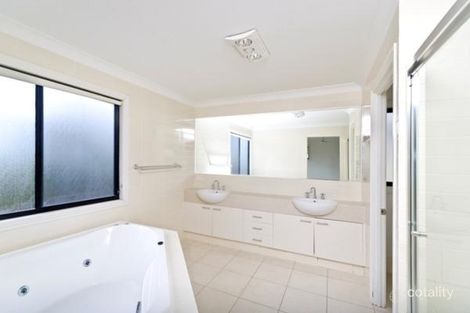 Property photo of 5 Zane Street Molendinar QLD 4214