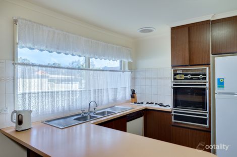 Property photo of 5 Fifer Rise Bundoora VIC 3083