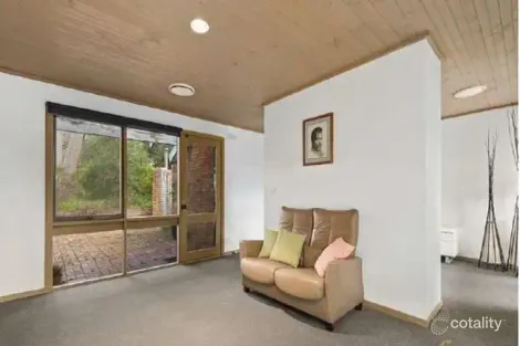 Property photo of 4 Dickens Street Blackburn VIC 3130