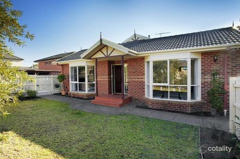 Property photo of 1/13 Maverston Street Glen Iris VIC 3146