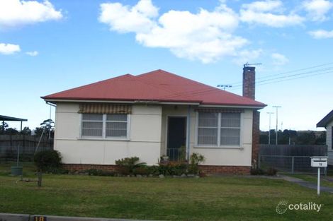 18 Graham St, Unanderra, NSW 2526