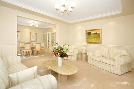 Property photo of 8 Como Avenue Surrey Hills VIC 3127