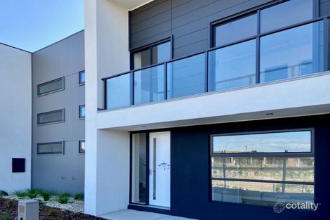 Property photo of 14 Lenox Walk Point Cook VIC 3030