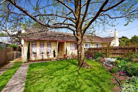 Property photo of 7 Shakespeare Grove Heidelberg Heights VIC 3081