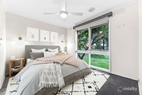 Property photo of 13 Cotham Square Hampton Park VIC 3976