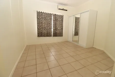 Property photo of 1/16 Sixth Avenue Parkside QLD 4825