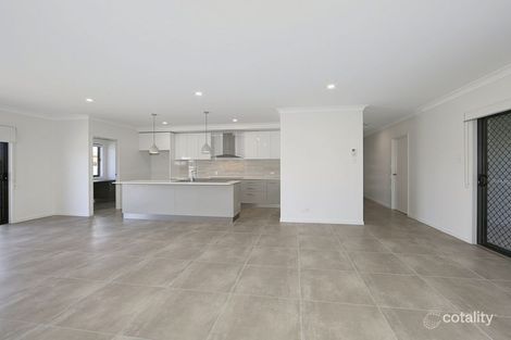 Property photo of 1/105 Davidson Street Bargara QLD 4670