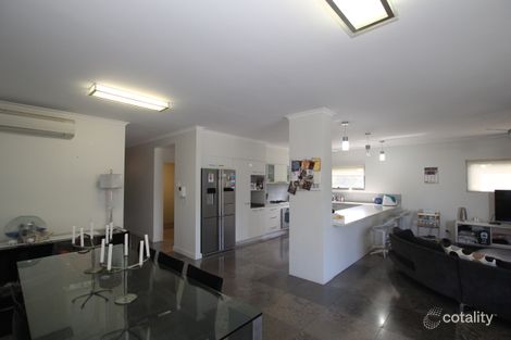 2/2 Donkin Lane, Mission Beach, QLD 4852