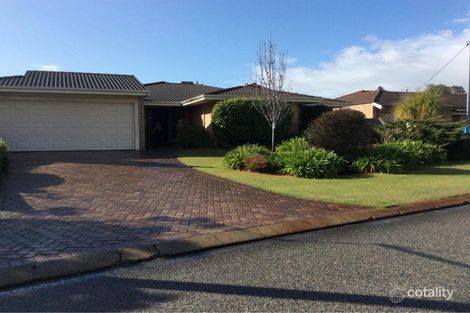 Property photo of 4 Poole Place Bateman WA 6150
