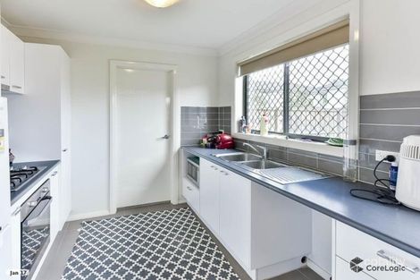 Property photo of 40 Sovereign Circuit Glenfield NSW 2167