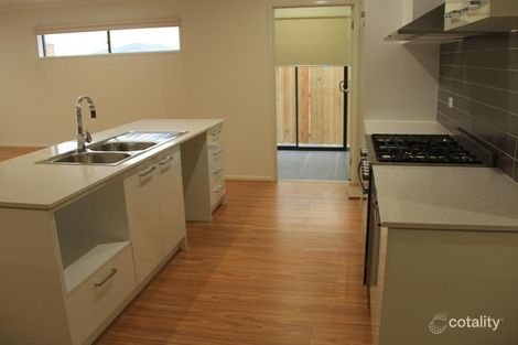 Property photo of 3 Evesham Drive Point Cook VIC 3030