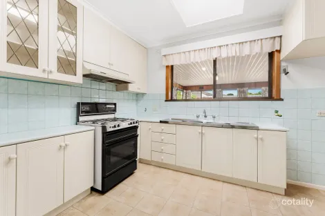Property photo of 16 Talbot Avenue Oakleigh South VIC 3167