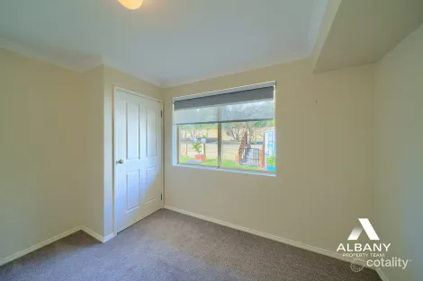 Property photo of 32 Premier Circle Spencer Park WA 6330
