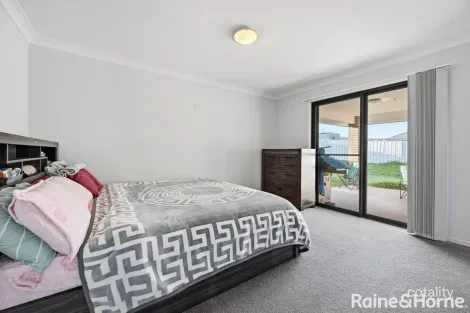 Property photo of 6 Sullivan Circuit Orange NSW 2800