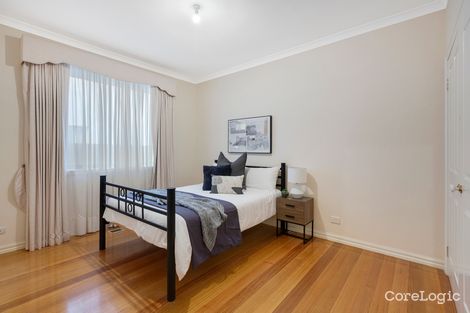 Property photo of 4 Camelot Place Hillside VIC 3037
