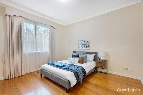 Property photo of 4 Camelot Place Hillside VIC 3037