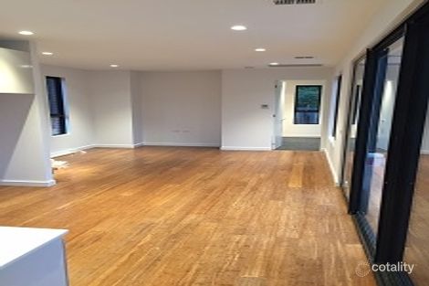 Property photo of 72 Birdwood Street Hughes ACT 2605
