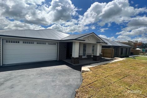 7 Basker St, Chisholm, NSW 2322