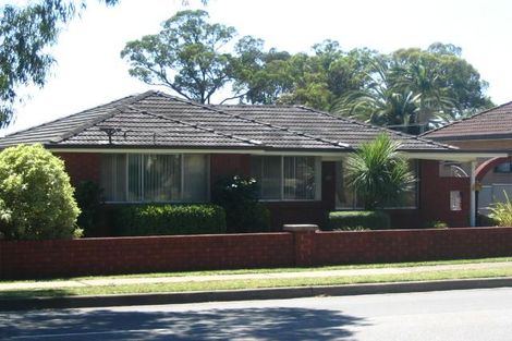 111 Fairfield Rd, Guildford West, NSW 2161
