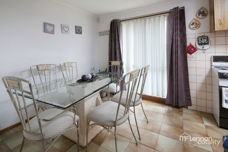 Property photo of 2/9 Parkview Close Dandenong VIC 3175