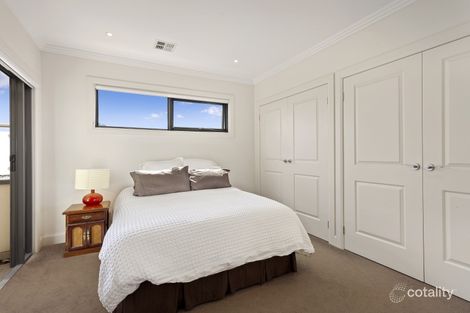 Property photo of 2/215 High Street Templestowe Lower VIC 3107