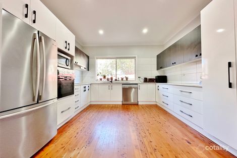 Property photo of 51 Murringo Street Young NSW 2594