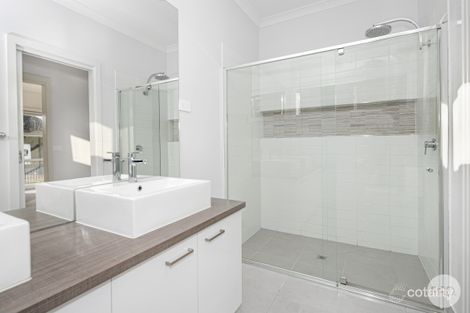 22 Eleanor Dr, Lucas, VIC 3350