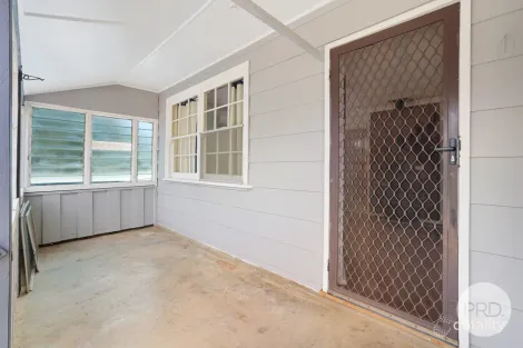 Property photo of 7 Westow Crescent Oxley Vale NSW 2340