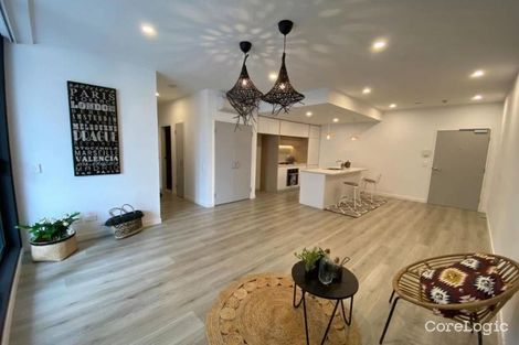 Property photo of 81 Lord Sheffield Circuit Penrith NSW 2750
