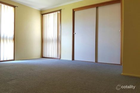 Property photo of 12 Cronulla Crescent Woodbine NSW 2560