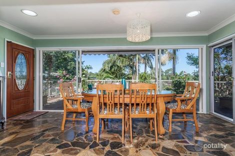 Property photo of 13 Dumfries Street Kenmore QLD 4069