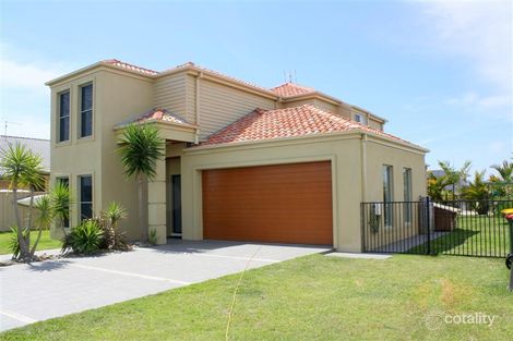 Property photo of 6 Taine Court Yamba NSW 2464