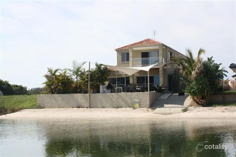 Property photo of 6 Taine Court Yamba NSW 2464