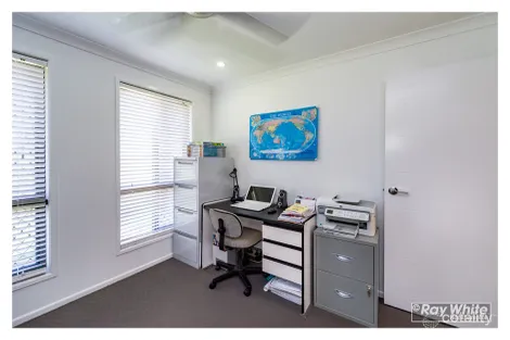 Property photo of 6 Mistletoe Avenue Norman Gardens QLD 4701