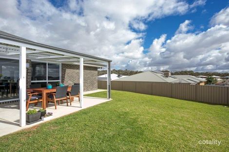 76 Kaloona Dr, Bourkelands, NSW 2650