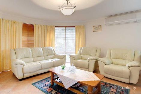 Property photo of 7 Avon Court Pacific Pines QLD 4211