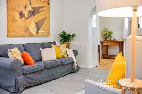 Property photo of 11 Hillview Court Wamuran QLD 4512