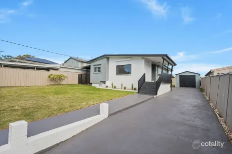 1 Dennis Ave, Mount Warrigal, NSW 2528