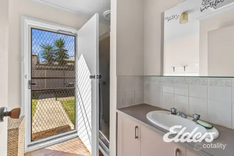 Property photo of 2/96 South Road Yarrawonga VIC 3730