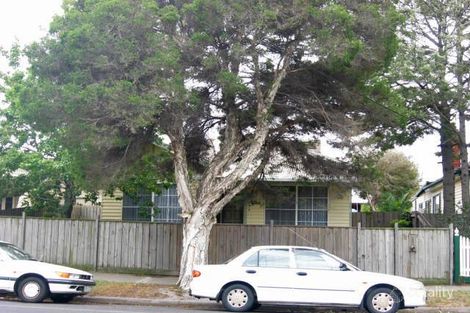 72 Newcastle St, Newport, VIC 3015